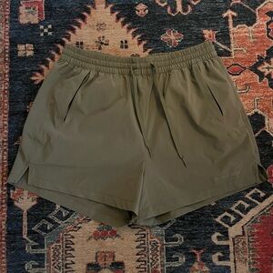 Outdoor Voices Doing Things Shorts